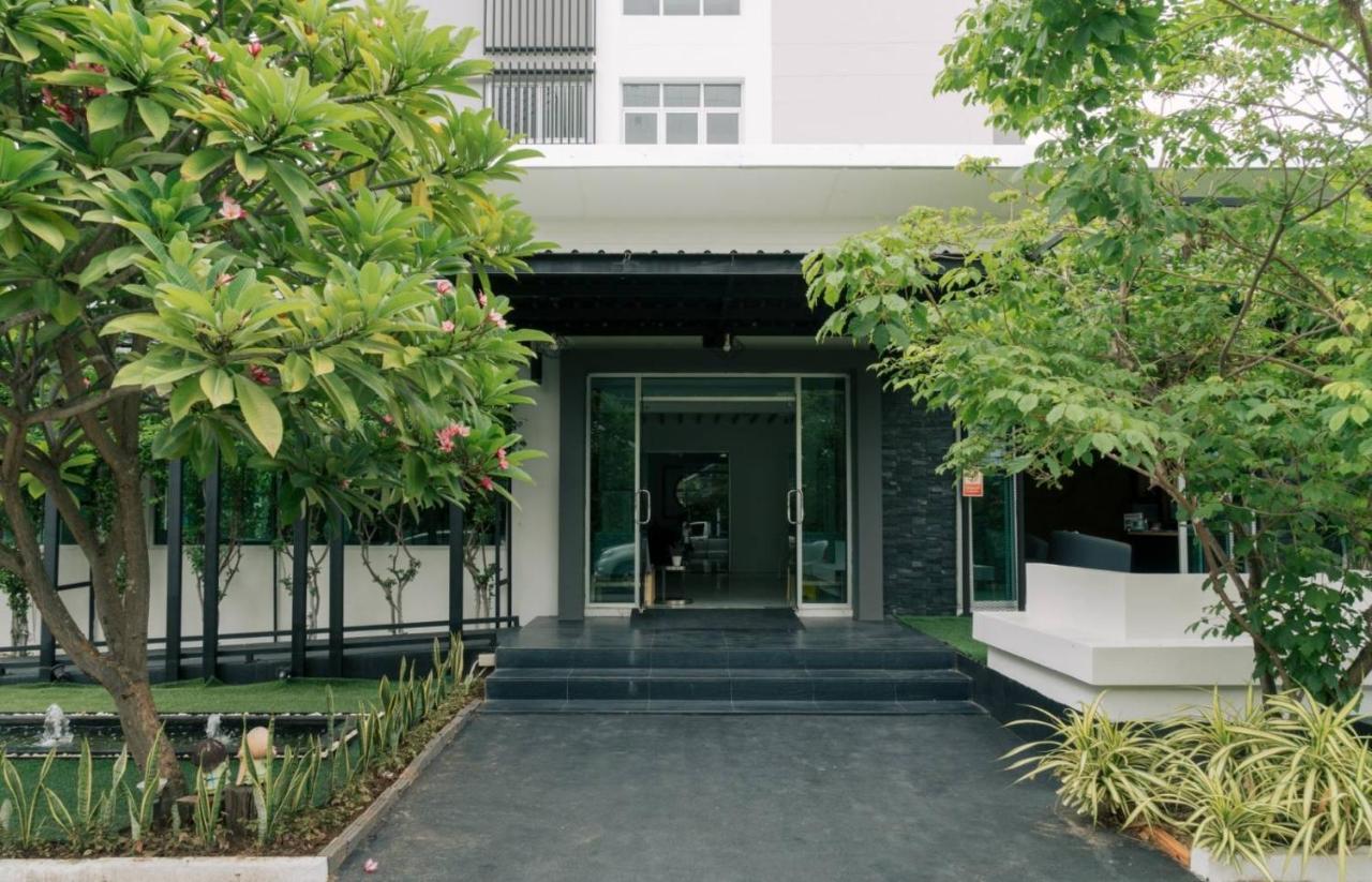 The Zenery Hotel Lampang Extérieur photo